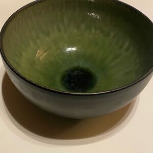 Jars-France Samoa Very 9.5” Green Ceramic Serving Bowl